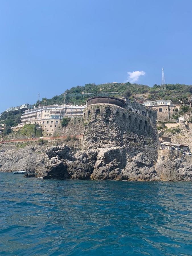 Helios Home City Center Salerno Buitenkant foto